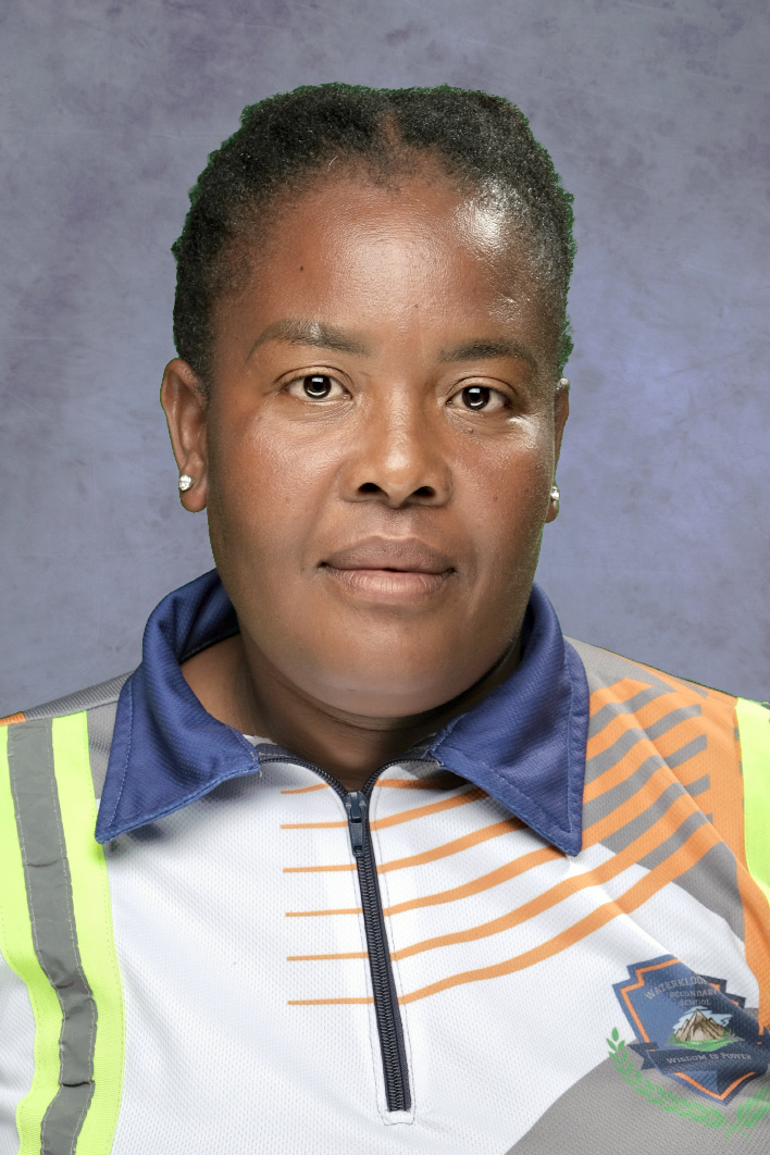 Staff R. Senyane